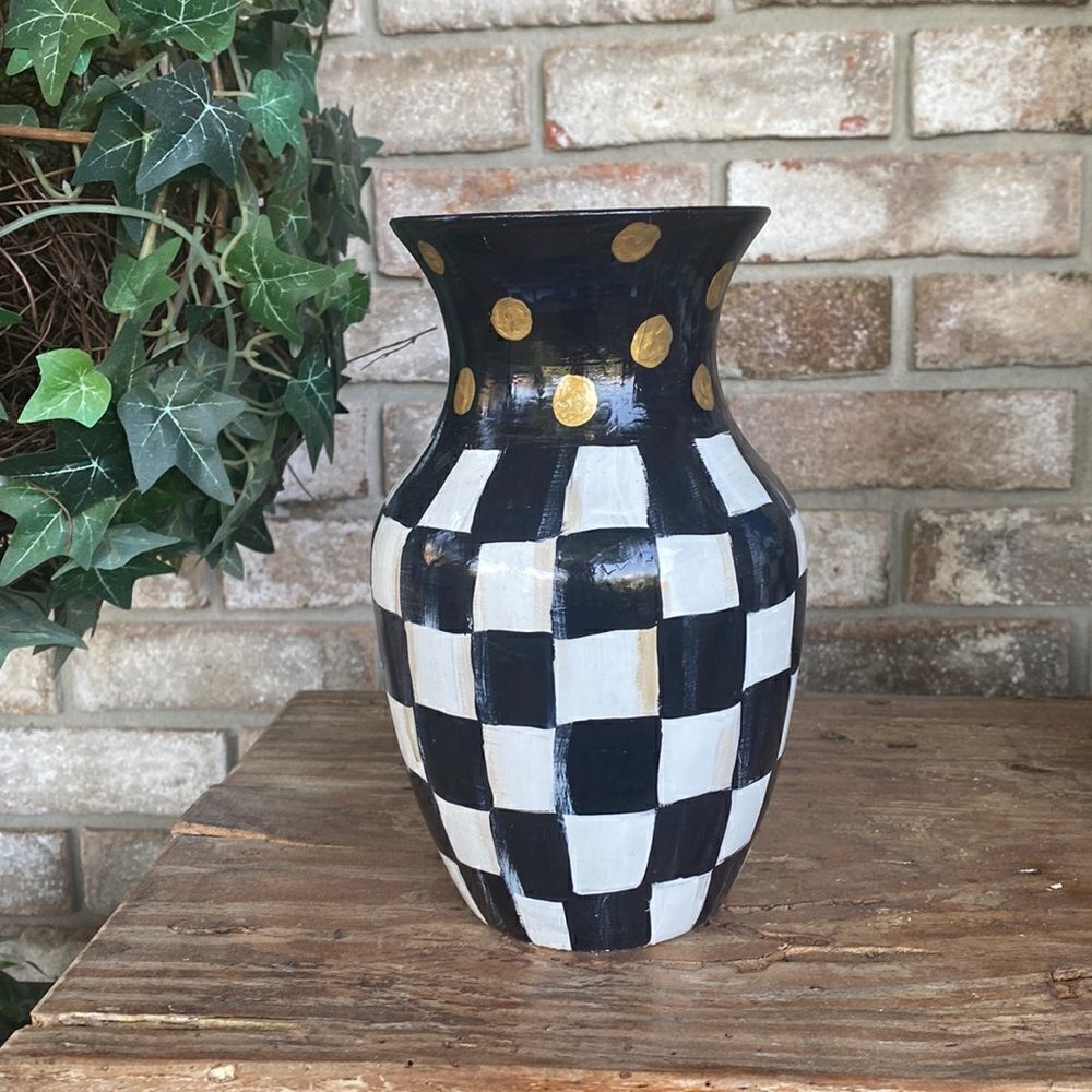 Hand Painted vase 9” Tall